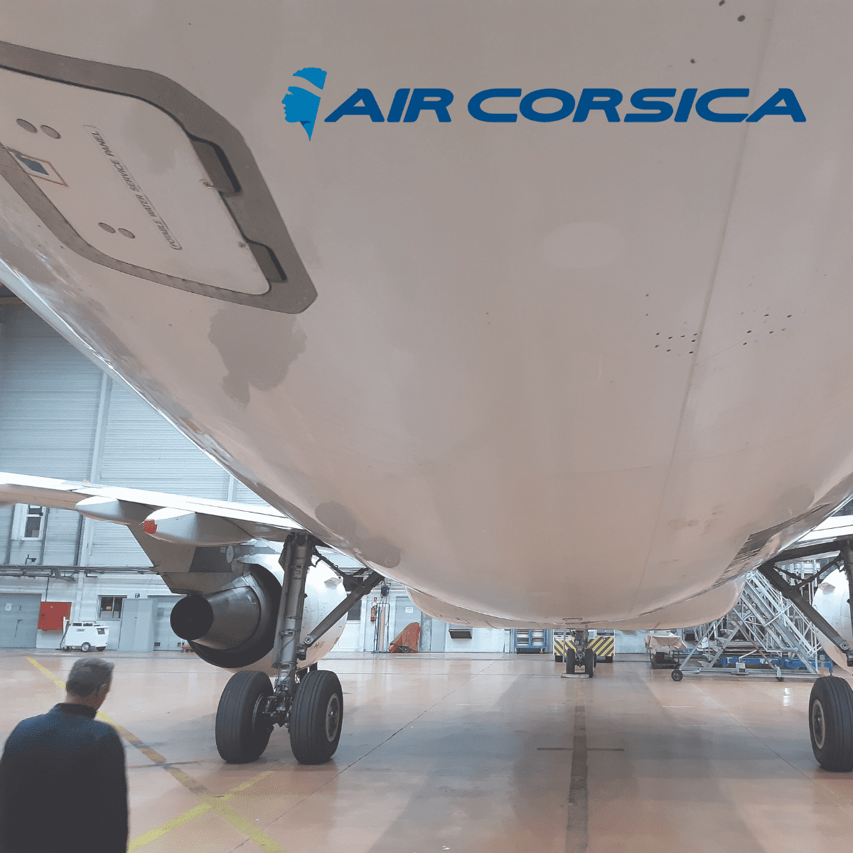 Aeronautique Avion Aéronef Air Corsica Airbus A320 Boeing B747 Reparation rapide de peinture MRO, Essai en vol avec Air Corsica